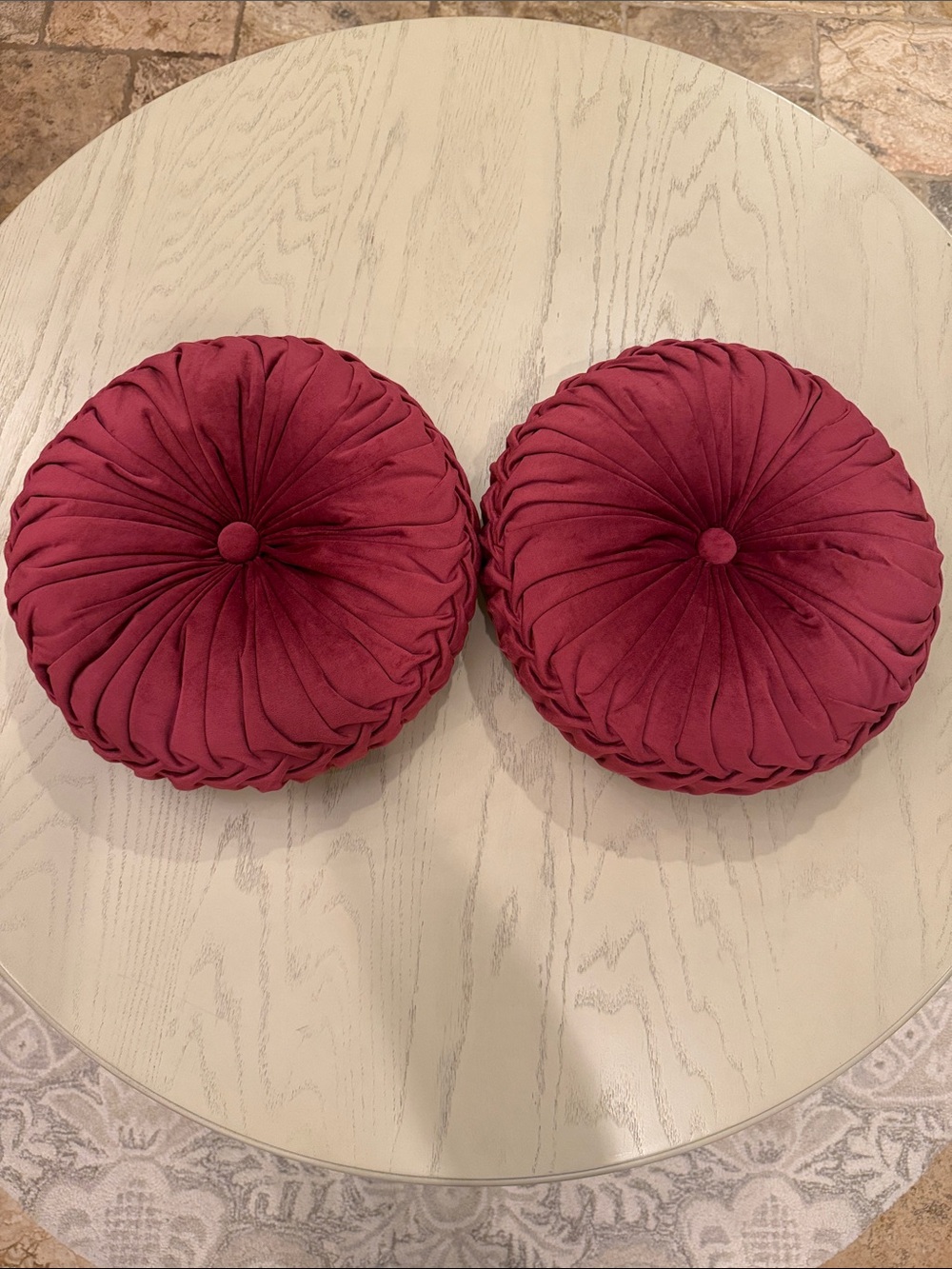 16x16 Round Velvet Pleated Accent Pillow - Deep Wine